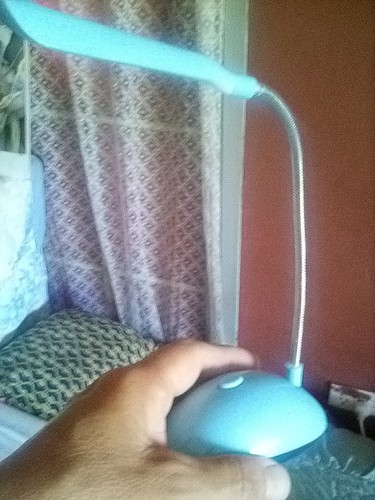 8 X Cute Mini Led Light Desk or Bed or Candle Time. Blue Lamps. Make Good Gifts. - Picture 2 of 2