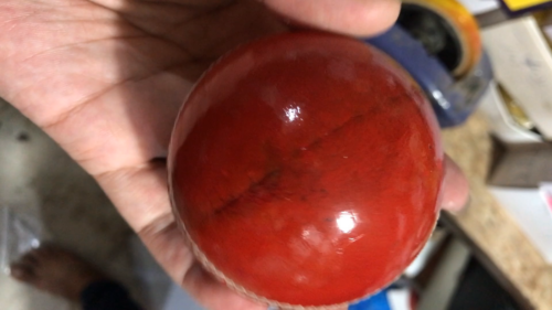 Palline rigide da cricket 4 pezzi in pelle di alta qualità - Set di 6 - Video 1 di 1