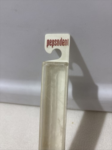 Vtg Pepsodent Toothbrush Case Plastic 2 Piece NO TOOTHBRUSH Collectible Prop - Picture 2 of 7
