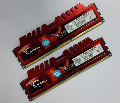 G.SKILL RipjawsX 8GB / 2x 4GB DDR3 1600 Desktop RAM F3-12800CL9D-8GBXL DIMM - Picture 1 of 4