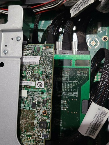 LENOVO THINKSERVER RD640 two E5-2650V2 Ram 32GB 1.8TB SAS - Picture 10 of 12