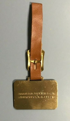 Vintage Poclain Heavy Equipment Advertising Gold Tone Watch Fob - Picture 5 of 6