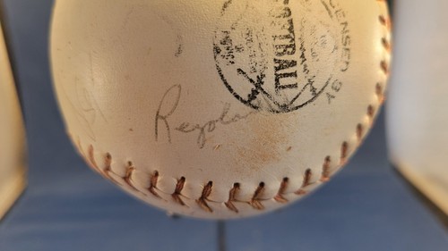  Autographed Signed Softball Game Used Around 16 Signatures - Picture 4 of 19