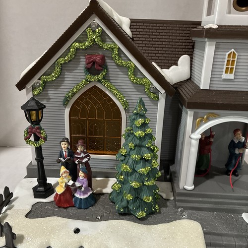 Studio Eluceo LTD beleuchtete Weihnachtshausszene Klingel Glocke animierte Musik ohne Box - Bild 13 von 18