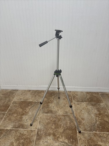 Velbon ME-3 Camera Tripod Aluminum - Picture 4 of 10