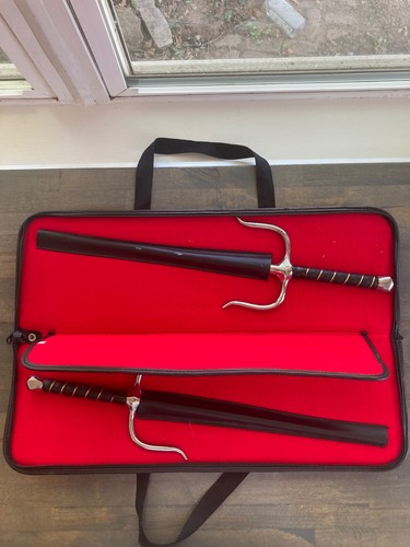 Martial arts sai sword set, crome metal sais, octagon, heavy duty.. with case!!!