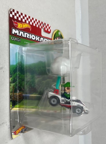 Hot Wheels - Mario Kart Series - Luigi P-Wing With Cloud Glider - Sealed - Picture 3 of 5