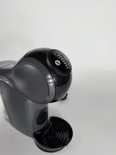 NESCAFÉ Dolce Gusto EDG226.A Genio Plus Pod Coffee Machine By Delonghi- Grey - Picture 6 of 9