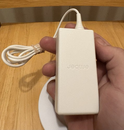 Tazza caffè Ember bianca controllo temperatura Smart CM17 10 oz cavo e base come nuova - Foto 6 di 9