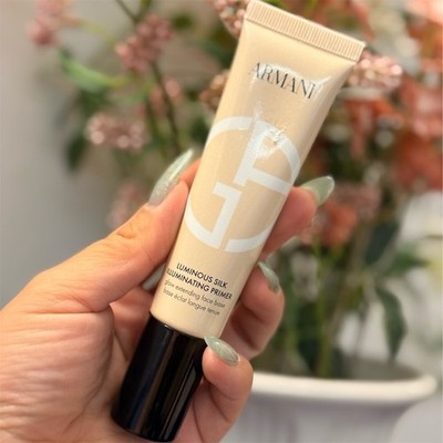 Armani Luminous Silk Illuminating Primer Glow Extending Face Base 30ml NWOB