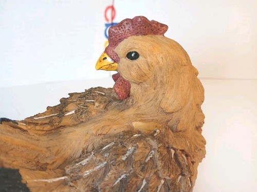 Farm house Decor Nesting Mother Hen & Her 3 Chicks Hard Plastic Resin Figure - Picture 13 of 19