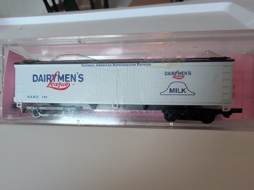 Frigorífico de una sola puerta Roundhouse 8274 Dairymen's Milk 50' escala N 794 | Zustand: New