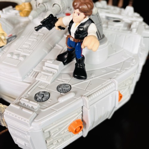 Lot Of Star Wars Galactic Heroes 5 Figures & Millennium Falcon Playskool Hasbro - Picture 3 of 13
