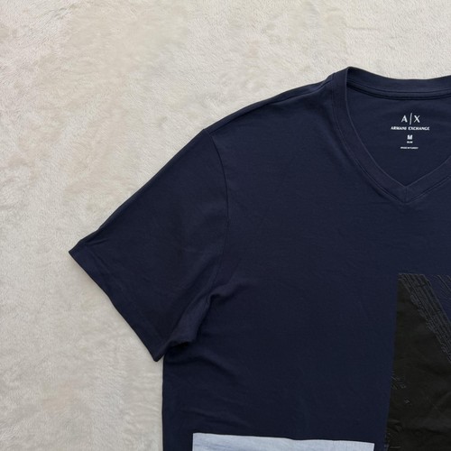 Camisa Armani Exchange Para Hombres Mediana Azul Marino Cuello en V Puente de la Ciudad Gráfico Delgada - Imagen 6 de 16