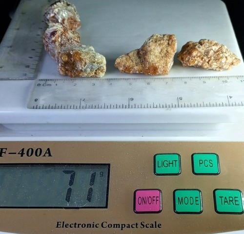 71g Hessonite Garnet Clusters On Matrix 5 Pcs - Picture 15 of 15