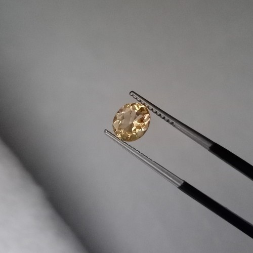 1 Carat Cut Light Orange Color Top Luster Topaz Loose Gemstone From Pakistan - Picture 19 of 20