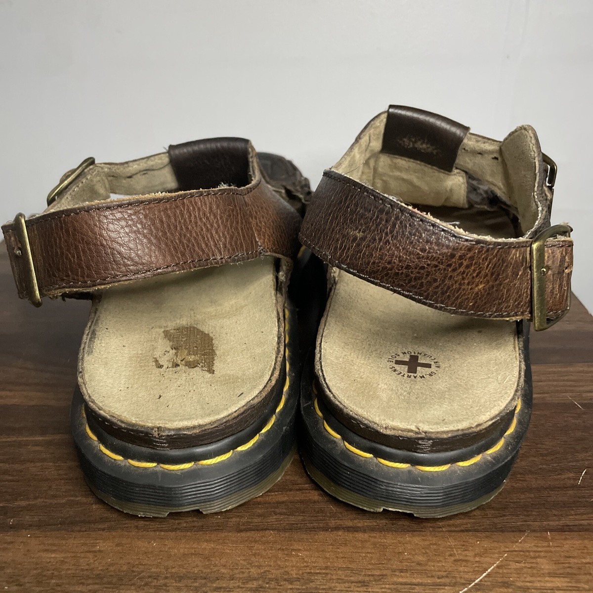 Dr martens deals sandals size 5
