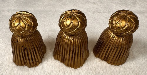 Un juego de 4 borlas doradas envejecidas nombre lugar soportes platos etiquetas 8 tarjetas de título - Imagen 3 de 16