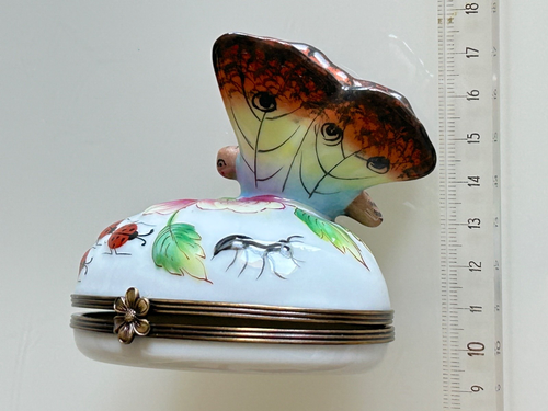 Limoges Trinket Box Butterfly - Picture 19 of 19