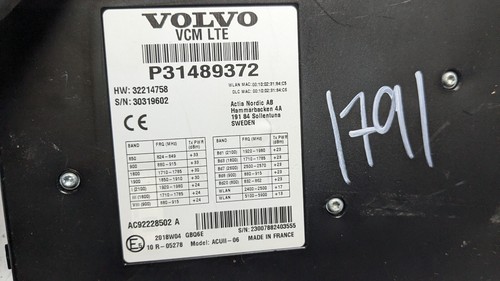 VOLVO S90 VCM LTE CONTROL MODULE ECU P31489372 2018 - Picture 8 of 8