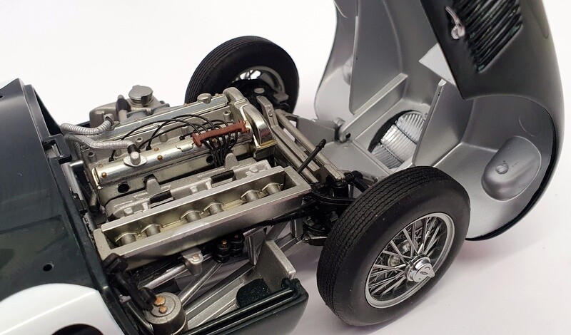 AUTOart 1:18 Jaguar Type C #18 Winner 24h LeMans 1953 Rolt