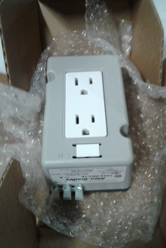 Allen Bradley 1492-REC15 Series A Receptacle 15 amp - New in Box - Picture 2 of 9