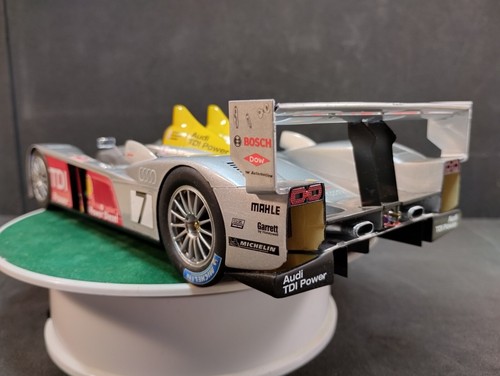 Audi R10 TDI #7 3rd 24h LeMans 2006 Capello / Kristensen / McNish 1:18 Spark - Foto 6 di 10