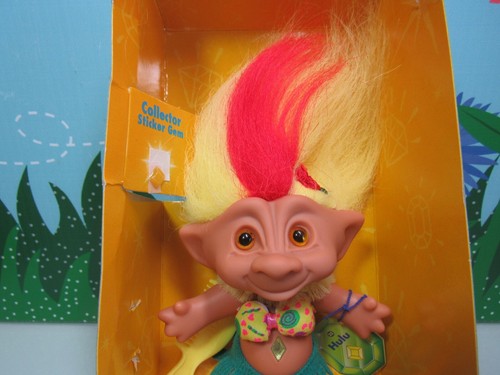 HULU THE HULA DANCER  - 5" Ace Treasure Troll Doll - NEW IN  PACKAGE - Picture 3 of 11