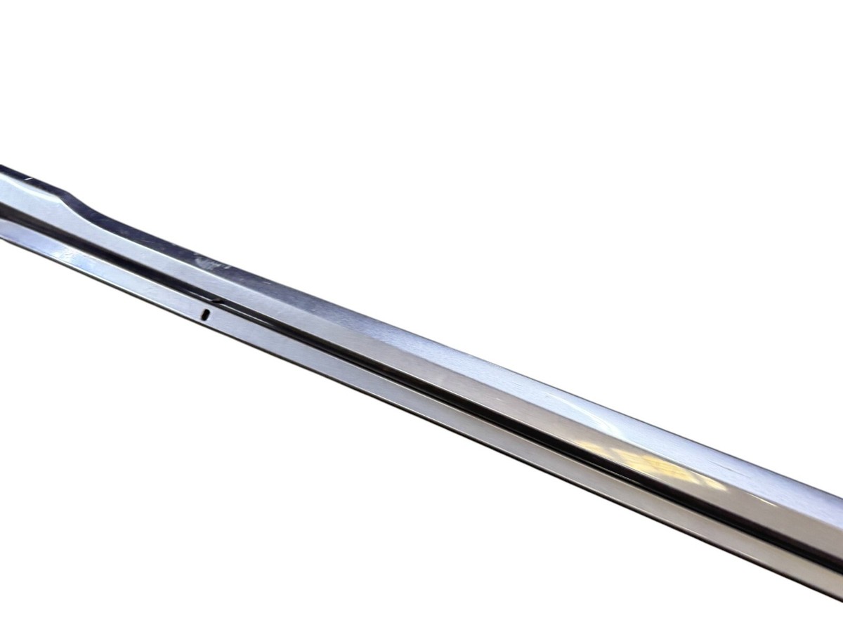 skrページ for 2018 to 2020 Toyota Sienna Right Side Skirt Rocker Panel