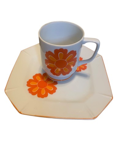 Vintage 1970s Orange Flower Footed Coffee Cups Tea Mugs Saucers MOD MCM 8pc Boho - Picture 7 of 19