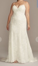 NWT David’s Bridal Floral Lace Spaghetti-Strap Wedding Dress Trumpet Size 24