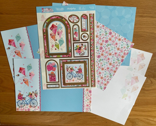 Hunkydory Crafts Time to Celebrate Card Kit con inserti/carte - vari titoli - Foto 6 di 25