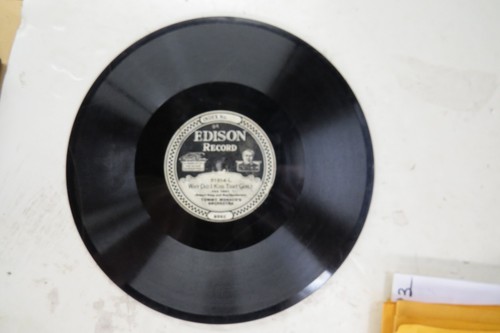 Tommy Monaco's Orchestra - EDISON 51314 - Why Did I Kiss that Girl - Fox Trot - Imagen 2 de 4