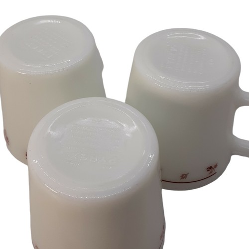 Vintage Pyrex Coffee Cups 1410 Burgundy Ring & Flowers Milk Glass Mugs Set of 3 - Picture 3 of 7
