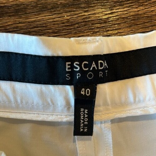 NEW ESCADA sport white belted cotton high rise pleated shorts - Picture 7 of 10
