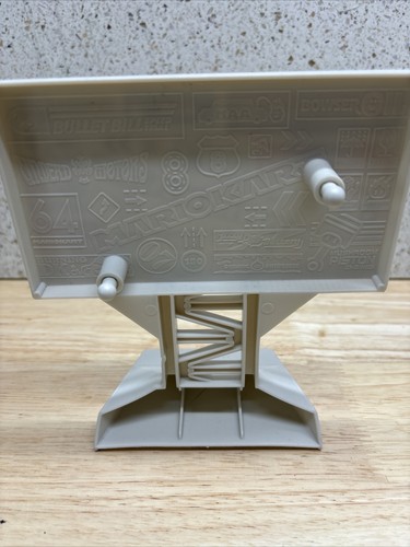 Mario Kart Hot Wheels Rennstrecke Teil Schild gebogener Gleishalter ERSATZ - Bild 6 von 8