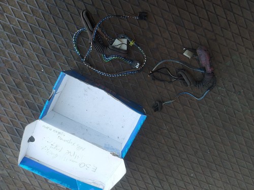 Door wiring left and right from bmw e30 coupe 1987 - Picture 2 of 3