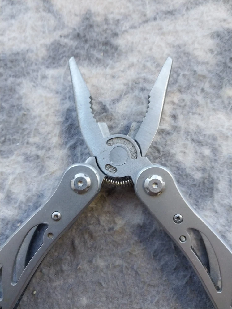 Multi Tool Kit Pliers Pocket Knife Folding Screwdriver Multi-functional