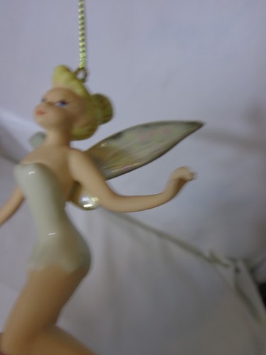 LENOX Tip Toe TINKERBELL Ceramic CHRISTMAS ORNAMENT In Box DISNEY, 1st in Series - Picture 3 of 6