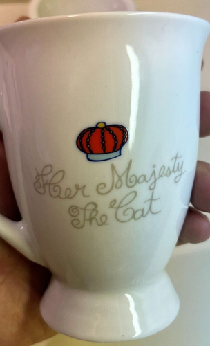 Joja do Gato Preto Marina Reis Ramos Porcelain "Her Majesty the Cat" Tea Cup Mug - Picture 3 of 14
