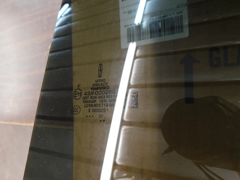 Nuevo de Lote Original Ford 2020 2023 Lincoln Aviator Puerta Trasera Vidrio 2021 2022 Ventana LH Foto 2 de 3