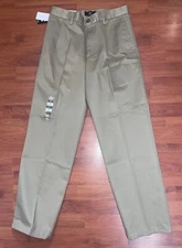 Dockers Men's Relaxed Fit Signature Khaki Pleated Lux Cotton Size 30X32