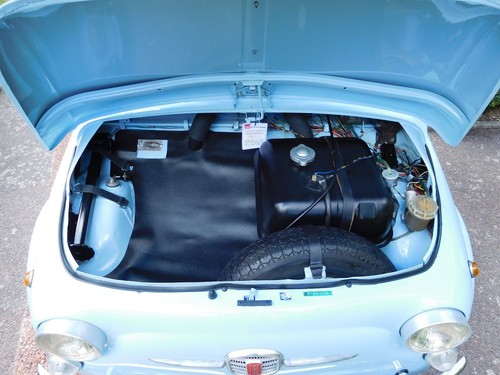 Fiat 500D Trasformabile Classic / 1962 / LHD - Fully Restored & Mint! - Picture 9 of 12