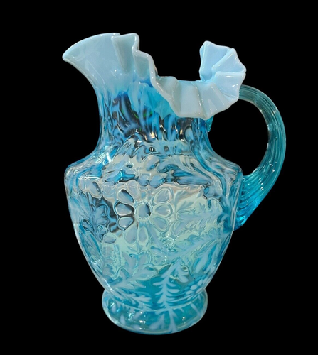 LARGE FENTON BLUE DAISY AND FERN OPALESCENT PITCHER W/ APPLIED GLASS HANDLE - Picture 7 of 14