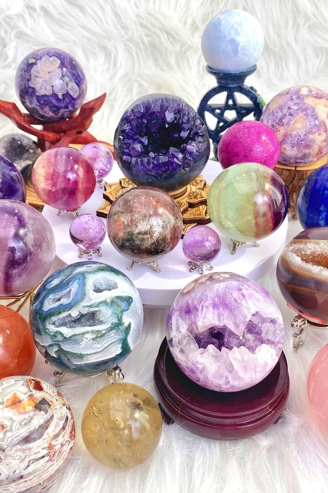 Debut Live | Big Sale | $1 Bid | Crystal Bash | Free Shipping