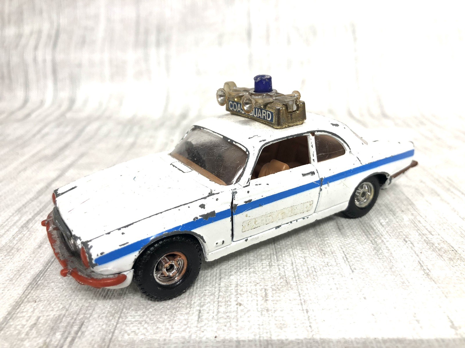 Corgi 414, Jaguar XJ12c - Free Price Guide & Review
