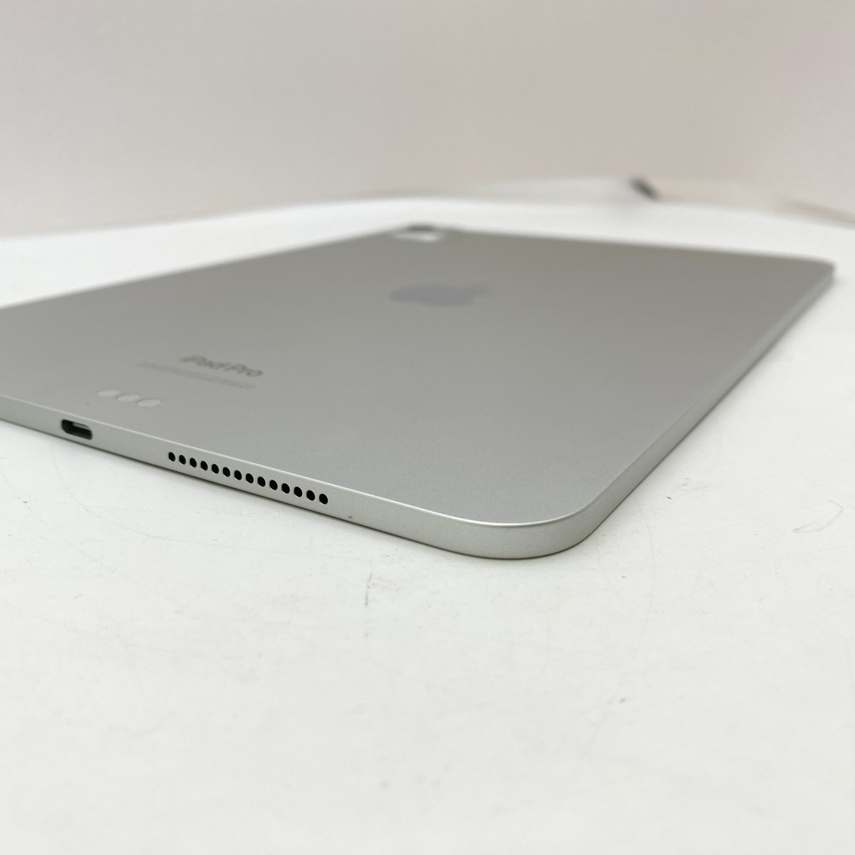 Apple 11インチiPad Pro(M4) 256GB シルバー Apple iPad Pro 11 (M4) 256GB Cellular Excellent Condition