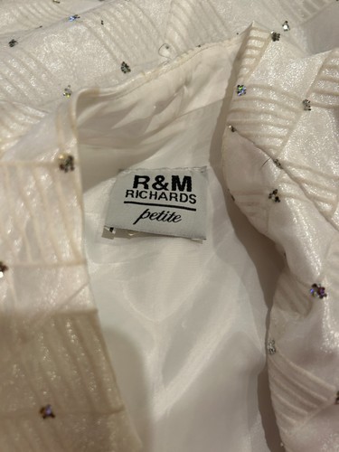 R&M Richards Women White Jacket 6 Petite w/ Sequin bling& sheer sleeves - Picture 8 of 8
