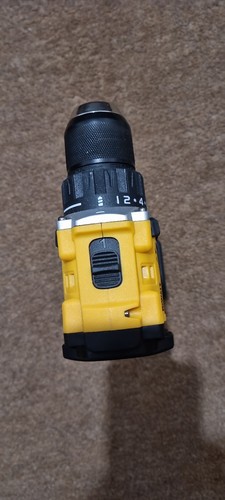 DeWALT DCD805 18V XR Brushless Compact Drill Driver - Bare Unit - Picture 3 of 9