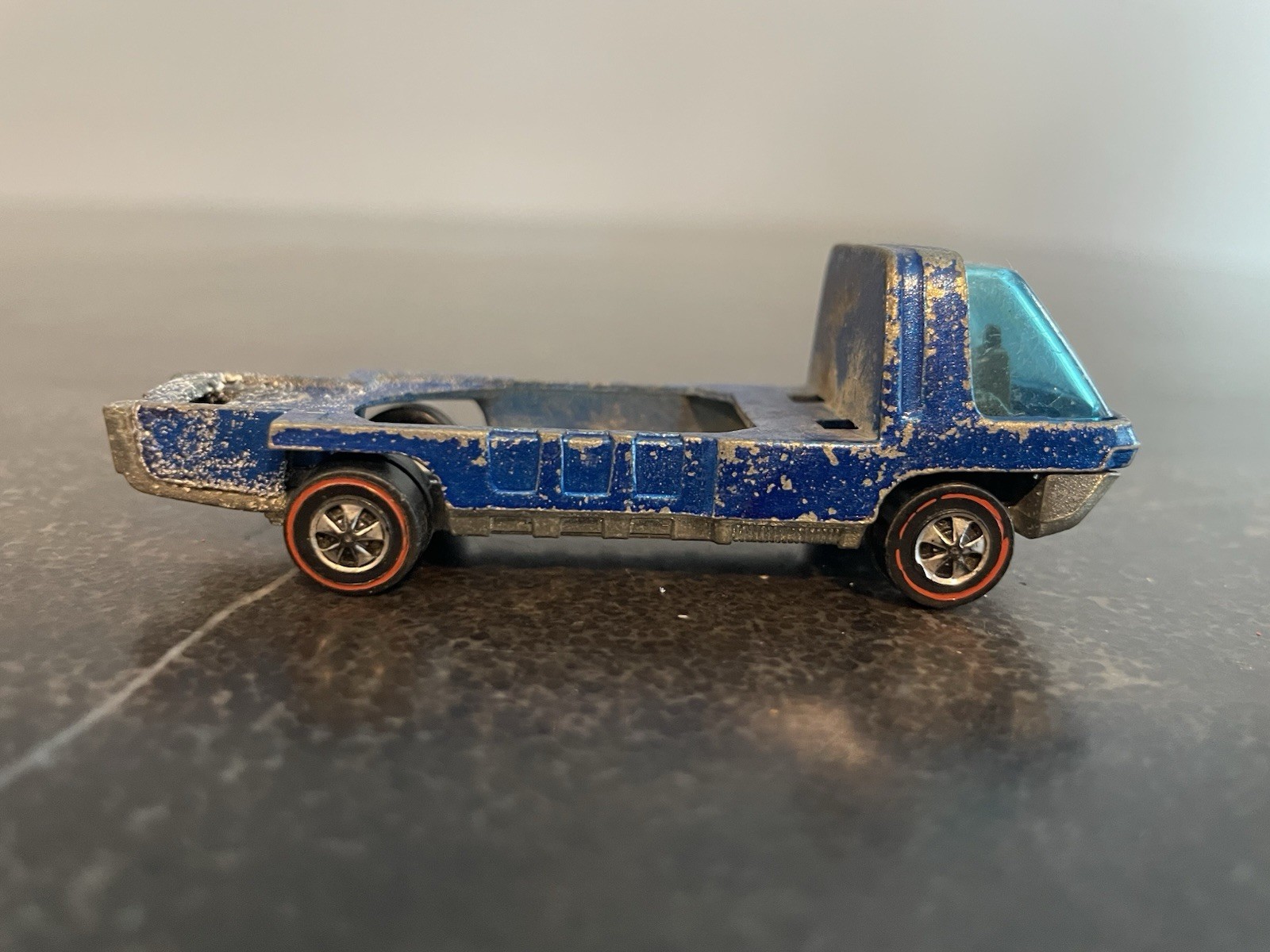 Picture 5 of 9